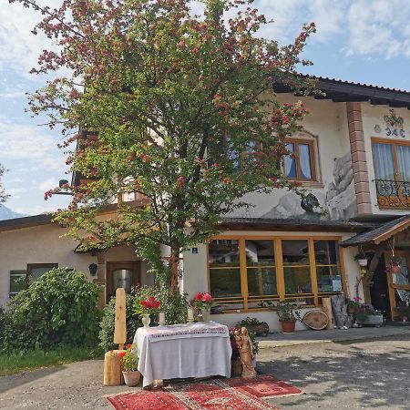 Hotel Gästehaus Berghof Krün Exterior foto